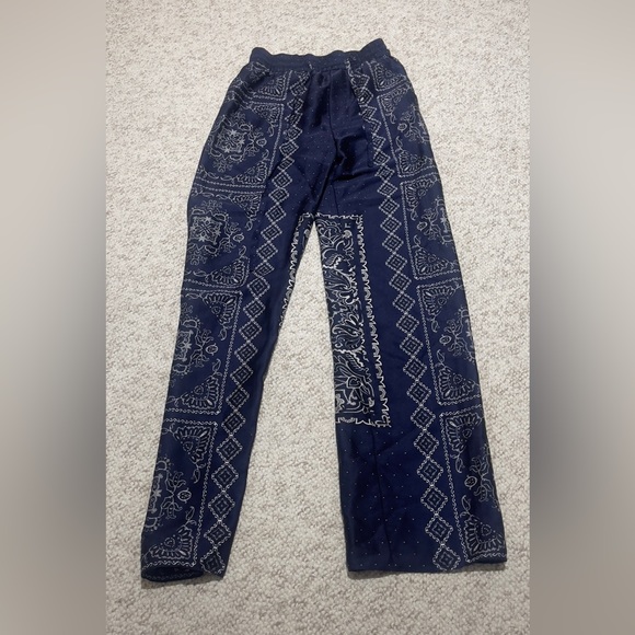 Zara geometric and floral pattern flowy bell bottom pants - Picture 5 of 7